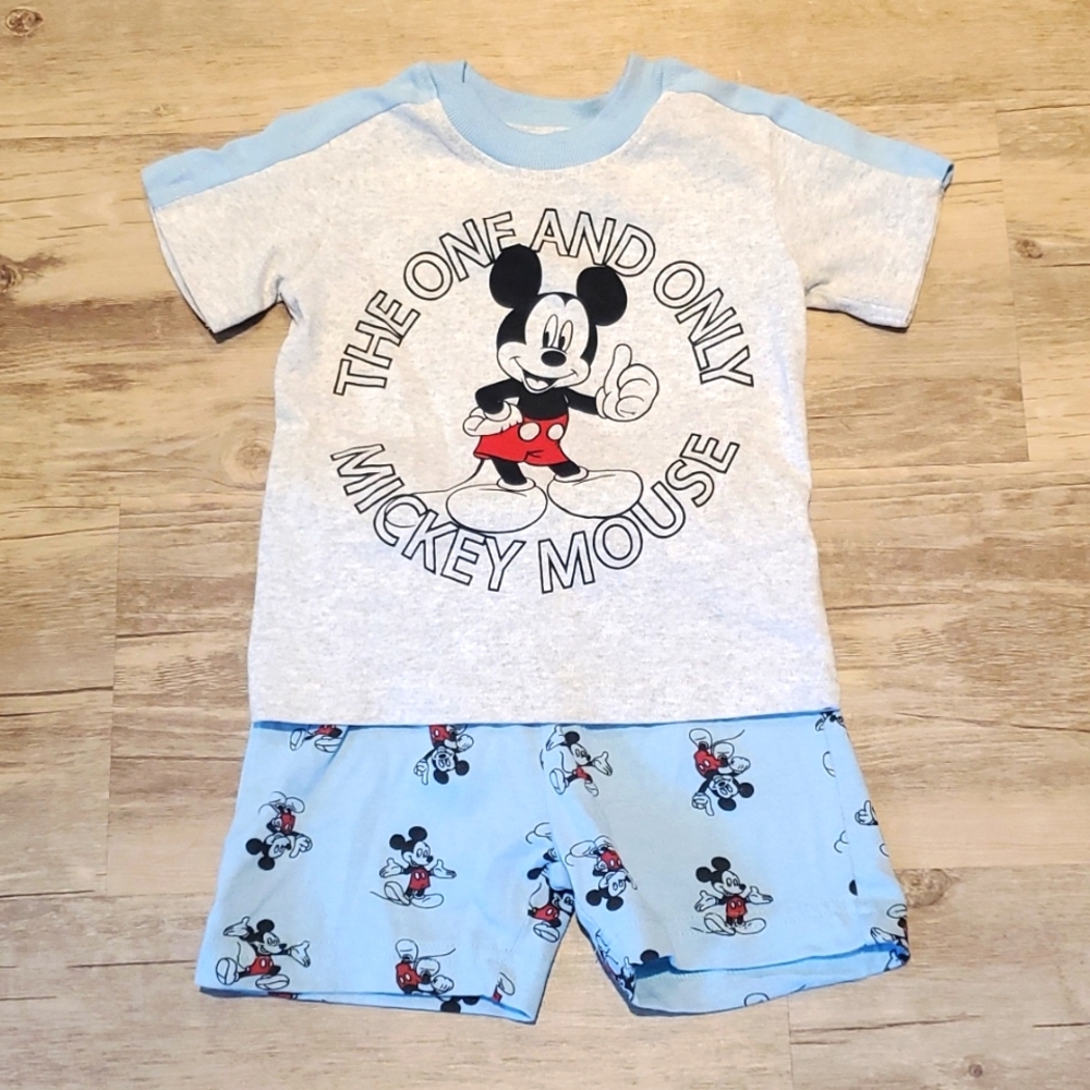 NWOT Micky Mouse Set